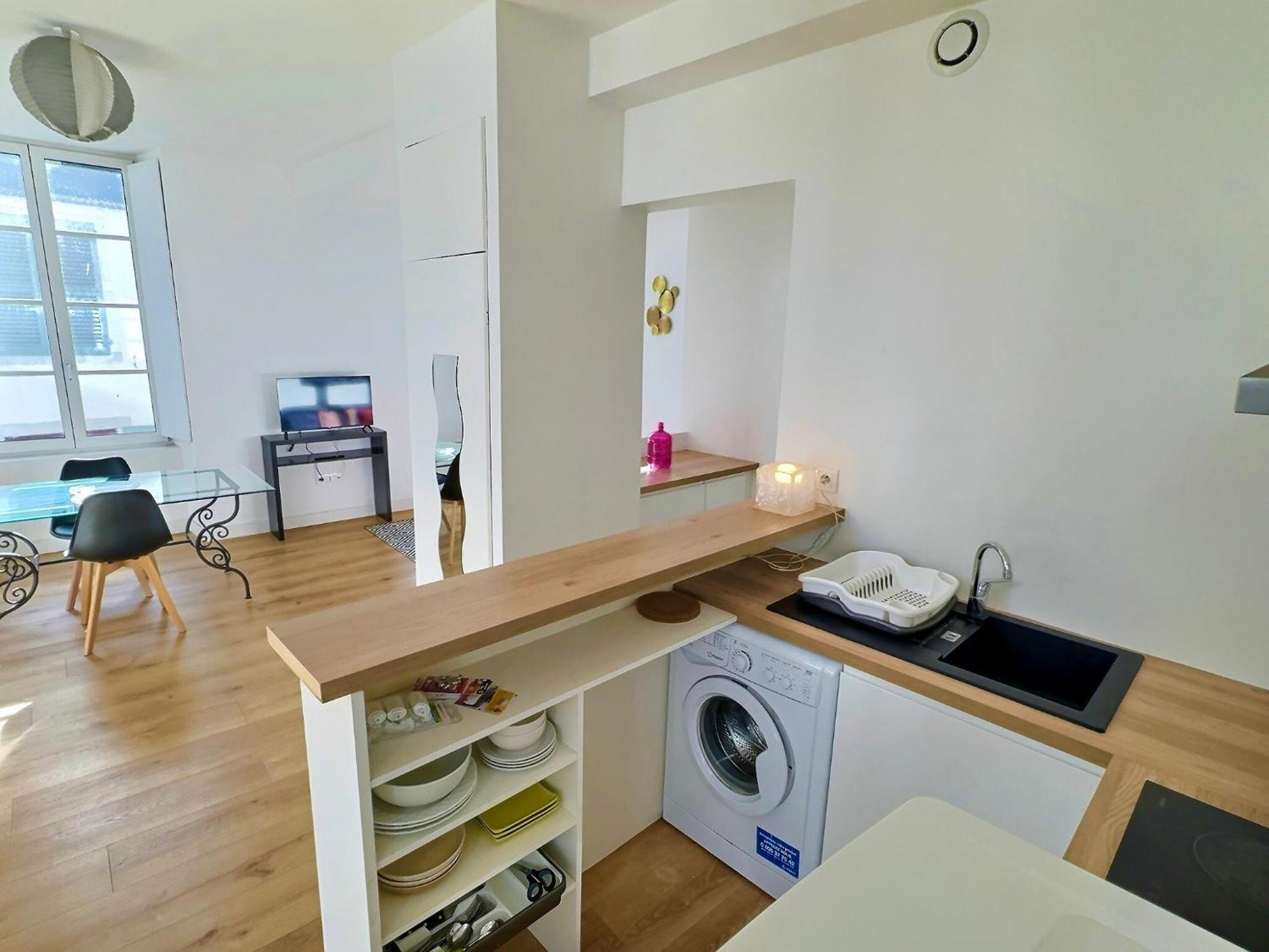 Wonderhost, Au Coeur Du Quartier Du Chateau Pau Exteriör bild