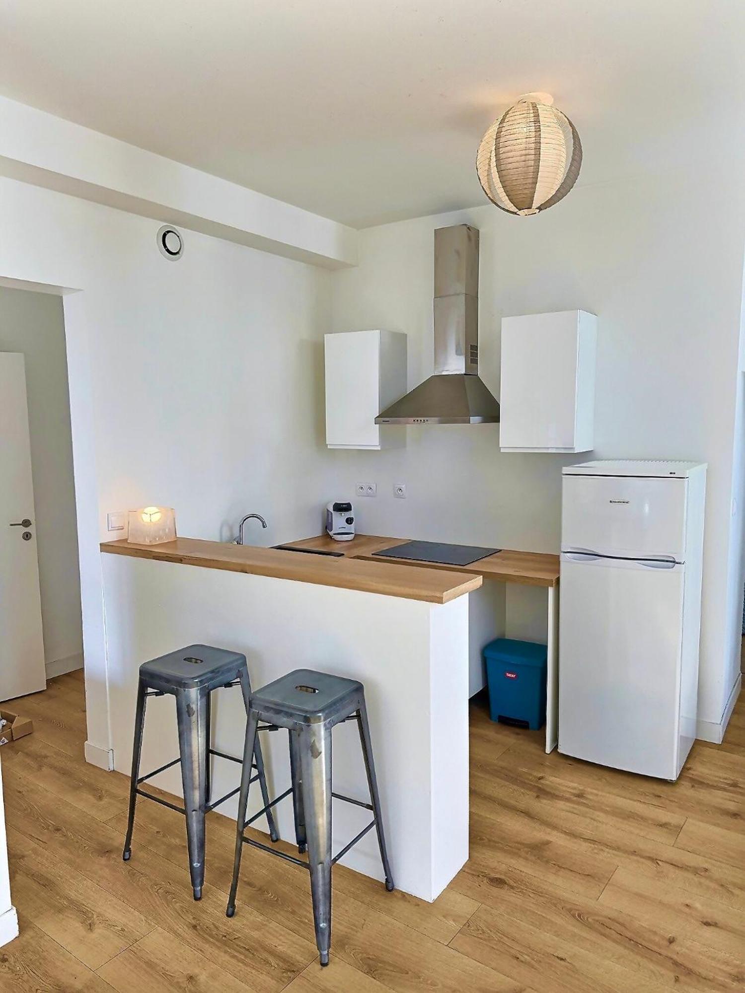 Wonderhost, Au Coeur Du Quartier Du Chateau Pau Exteriör bild